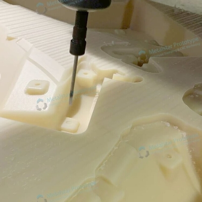 Prototype d'usinage de plastique CNC ABS sur mesure utilisé pour l'automobile