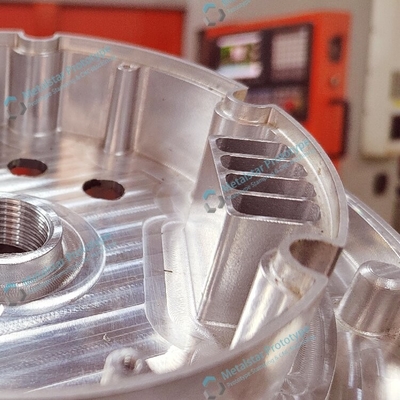 Machining CNC personnalisé de haute précision / prototype de fraisage CNC utilisé pour les équipements industriels