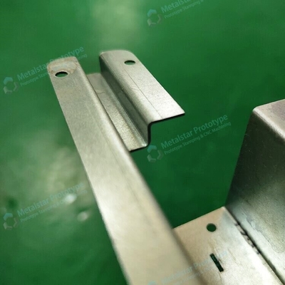 Prototypes de tôle galvanisée à flexion rapide T=1,20 mm