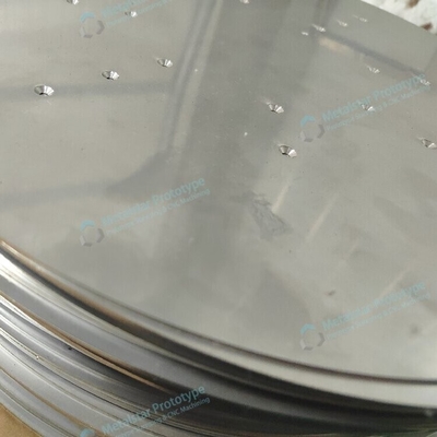 coupe laser sur mesure de métaux à bas prix pour les pièces en aluminium et en acier