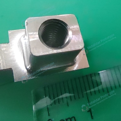 Prototypes de pièces CNC en acier inoxydable 316 sur mesure utilisées pour les appareils