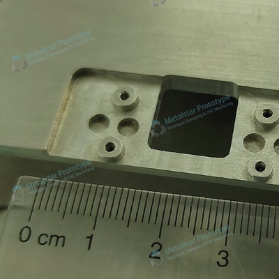 Traitement sur mesure de prototypes d'aluminium CNC 7075-T651 pour automobile