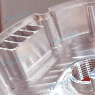 Machining CNC personnalisé de haute précision / prototype de fraisage CNC utilisé pour les équipements industriels