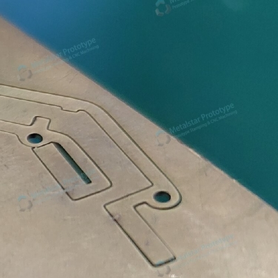 Service de découpe laser sur mesure pour le laiton et les métaux de 0,10 mm à 20,0 mm