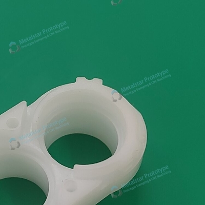 Machining CNC de prototypes sur mesure en plastique HDPE utilisés pour les véhicules